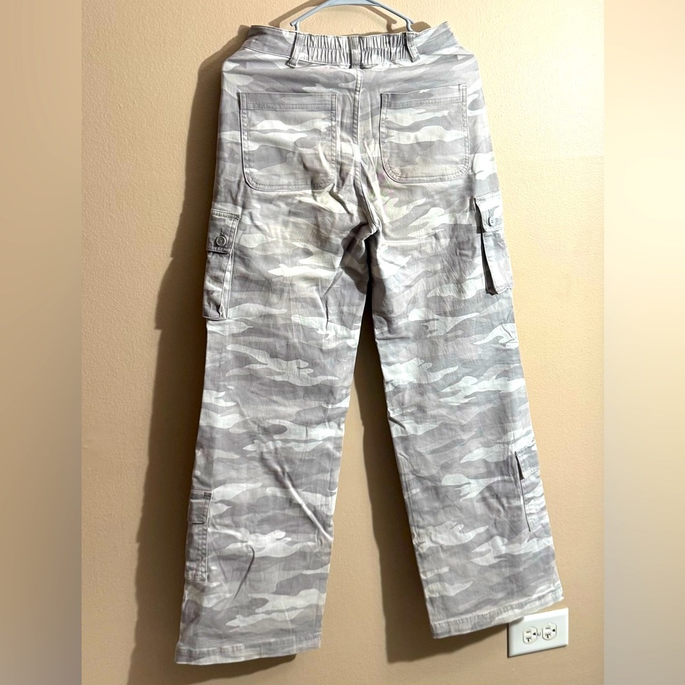 Wild Fable, Size:XXS, Color: grey&white military camo